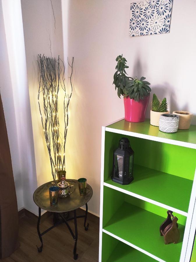 Puerta Real Apartamentos Seville Ngoại thất bức ảnh